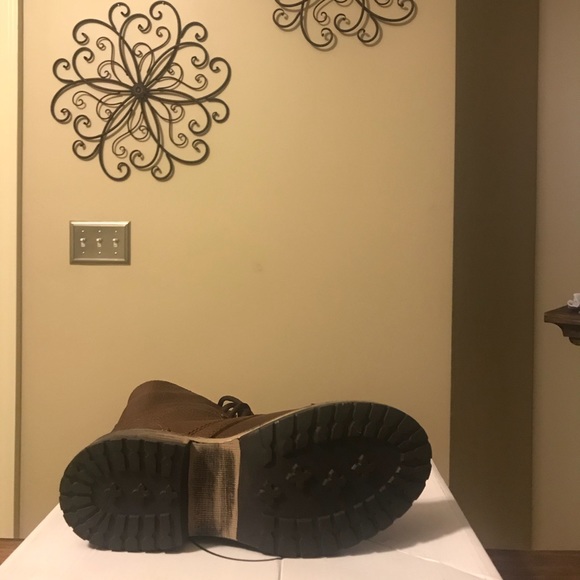 Steve Madden - Picture 2 of 5